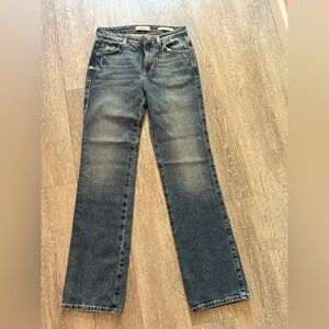 Guess eco sexy straight jeans in size 27. Never worn